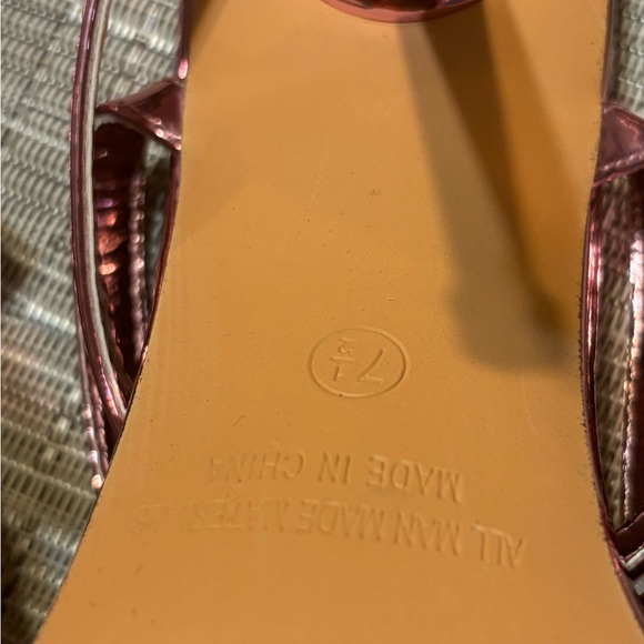 Rose gold, pink, high heels, size 7 1/2 brand new from Fashion Nova - Picture 8 of 11